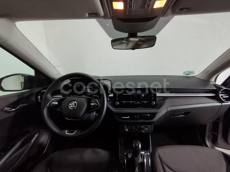 Usado Skoda Fabia Selection 95 CV (69 kW) 2024 Gris Utilitario