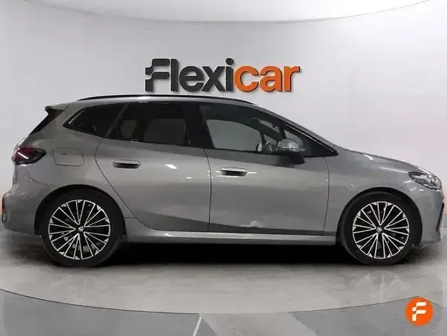 Usado BMW 218 M Sport 156 HP (114 kW) 2024 Cinzento
