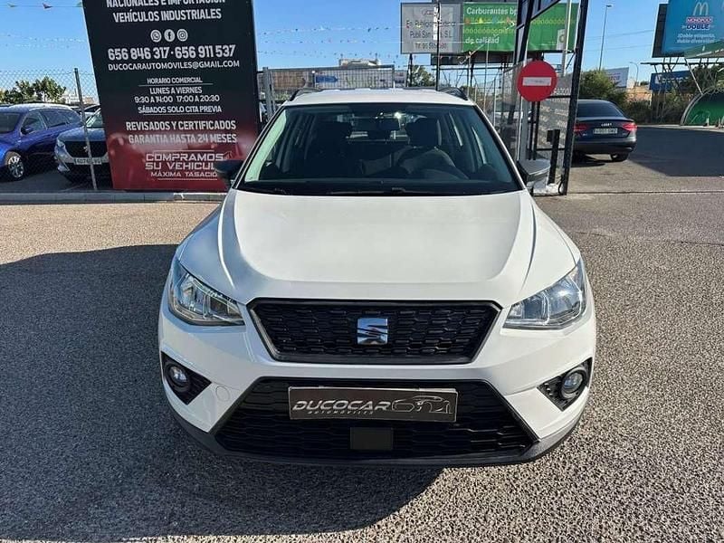 Usado Seat Arona Reference 95 CV (69 kW) 2021 Blanco SUV