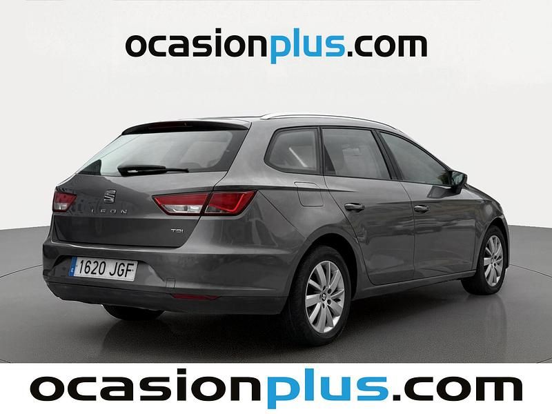 Usado Seat Leon Style 105 CV (77 kW) 2015 Gris Monovolumen