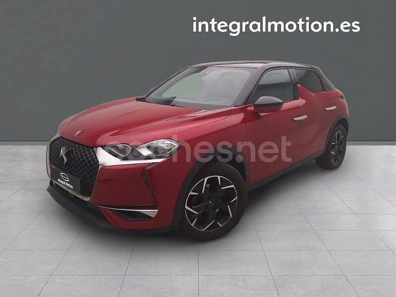 Rojo Usado 2019 DS Automobiles DS3 Crossback So Chic SUV | 16.490 € (Precio justo) - Imagen 1/4