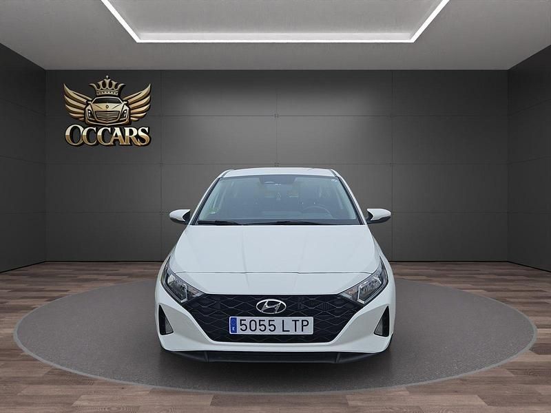 Usado Hyundai i20 100 CV (73 kW) 2021 Blanco Utilitario