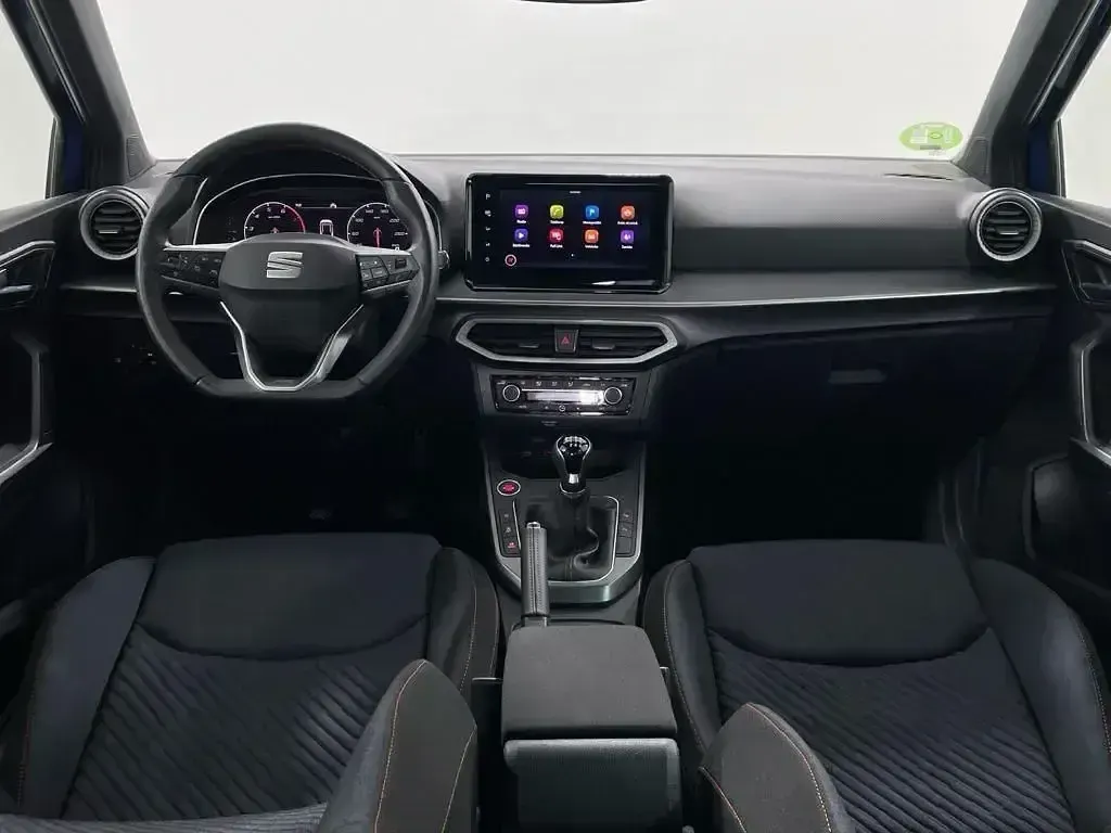 Usado Seat Arona FR 116 CV (85 kW) 2024 Verde SUV