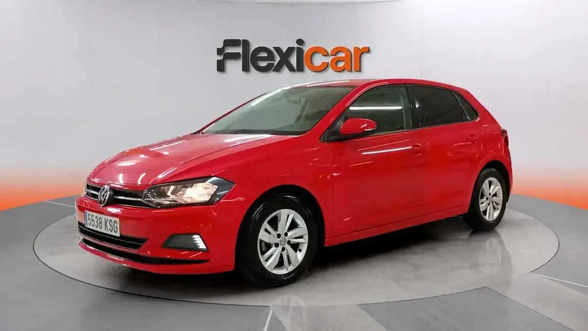 Usado VW Polo Advance 95 CV (69 kW) 2018 Rojo Utilitario