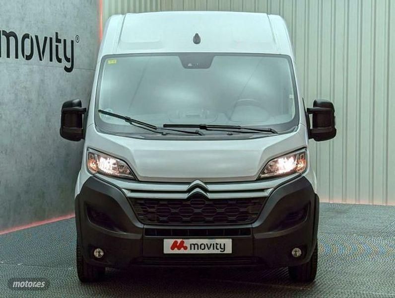 Usado Citroën Jumper 140 CV (102 kW) 2022 Blanco Monovolumen