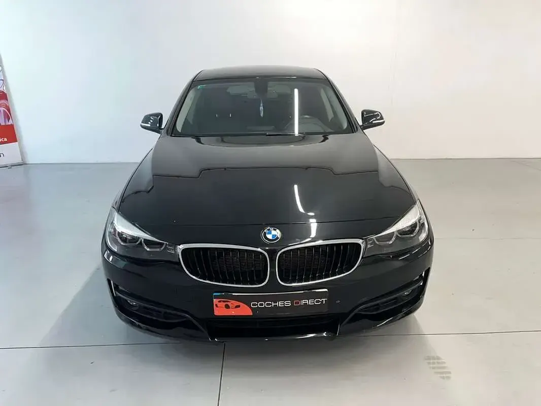 Usado BMW 318 Exclusive 150 CV (110 kW) 2018 Negro Berlina