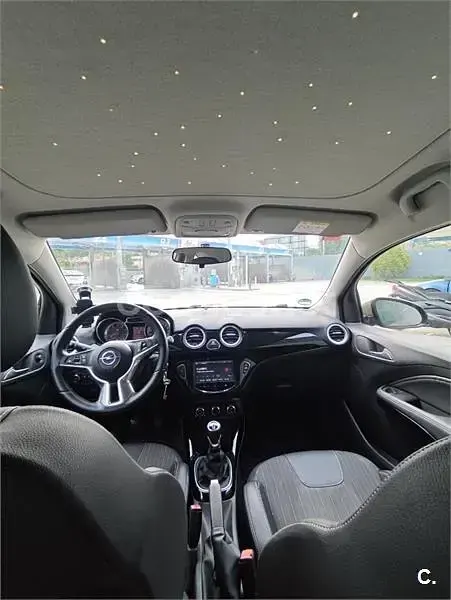 Usado Opel Adam Jam 70 CV (51 kW) 2014 Beige Utilitario