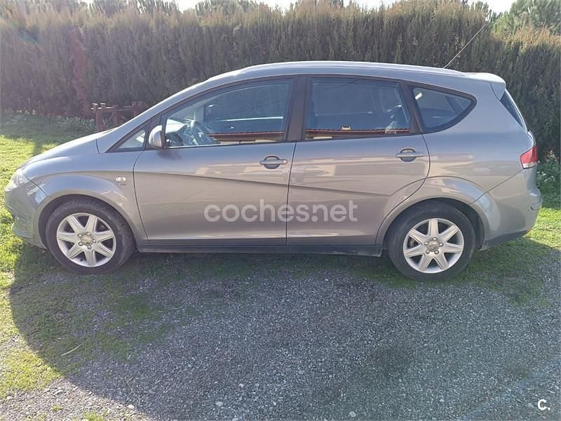 Usado Seat Altea XL Stylance 140 CV (102 kW) 2007 Gris / plata Monovolumen