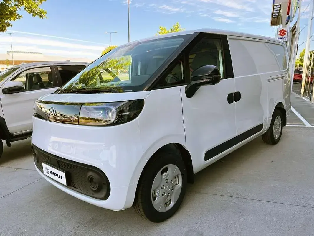 Nuevo Maxus eDeliver 5 119 kW (162 CV) 2026 Blanco Van