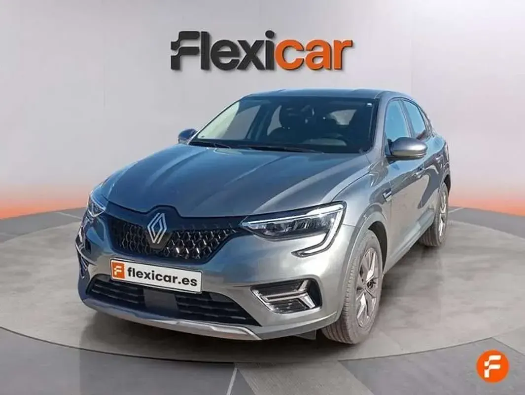 Usado Renault Arkana Evolution 140 CV (102 kW) 2024 Gris SUV