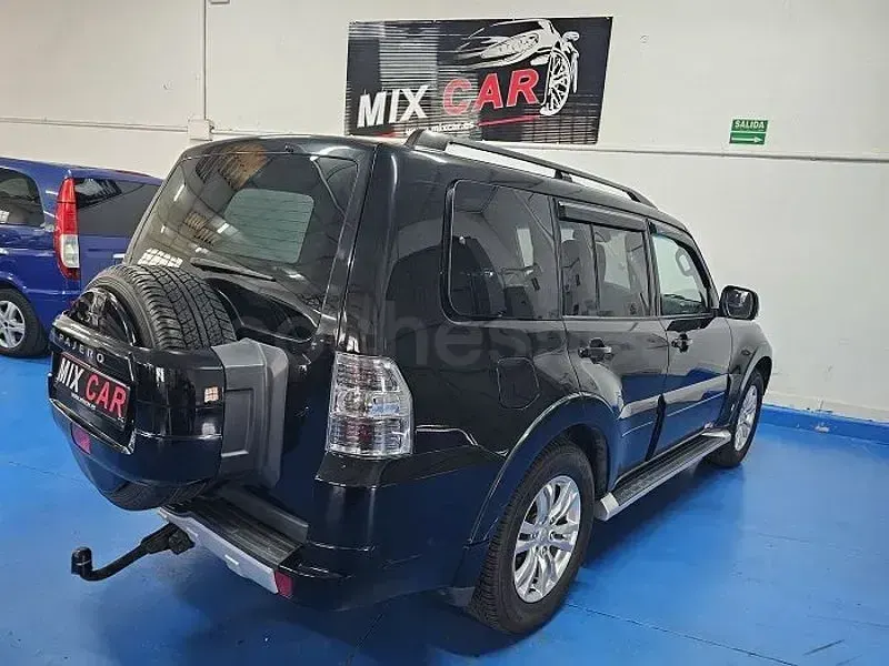 Usado Mitsubishi Montero Motion 200 CV (147 kW) 2012 Negro SUV