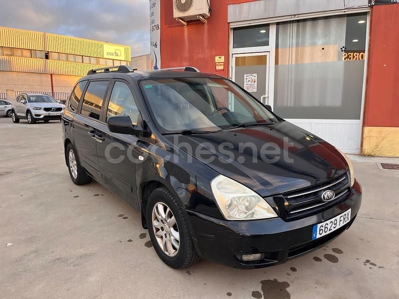 Negro Usado 2008 Kia Carnival Active Monovolumen | 6000 € (Precio justo) - Imagen 1/4