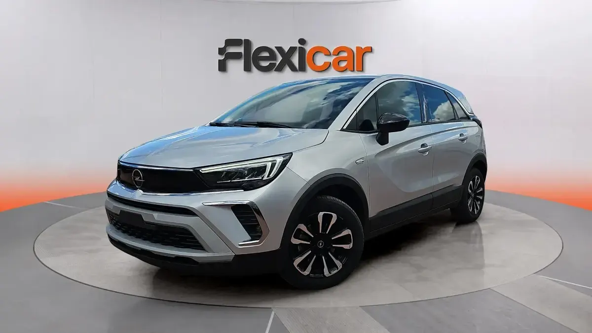 Usado Opel Crossland X Elegance 110 CV (80 kW) 2024 Gris SUV