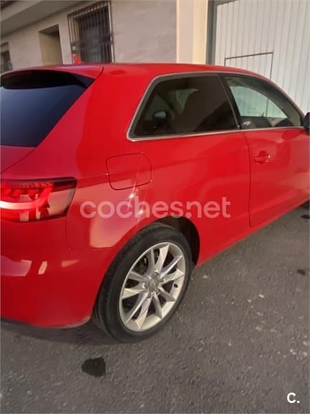 Rojo Usado 2015 Audi A3 Advanced Berlina | 11.800 € (Precio justo) - Imagen 1/1