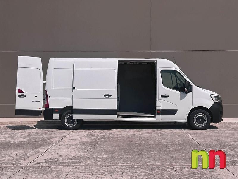 Usado Renault Master 135 CV (99 kW) 2021 Blanco Monovolumen