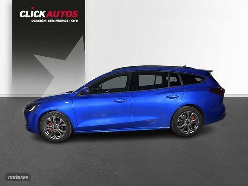 Usado Ford Focus ST-Line 125 CV (91 kW) 2024 Azul Familiar