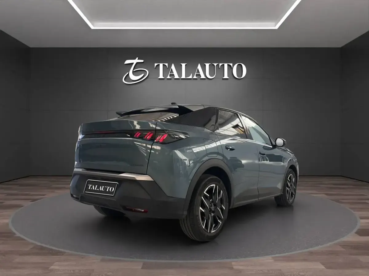 Usado Peugeot 3008 Allure 136 CV (100 kW) 2024 SUV