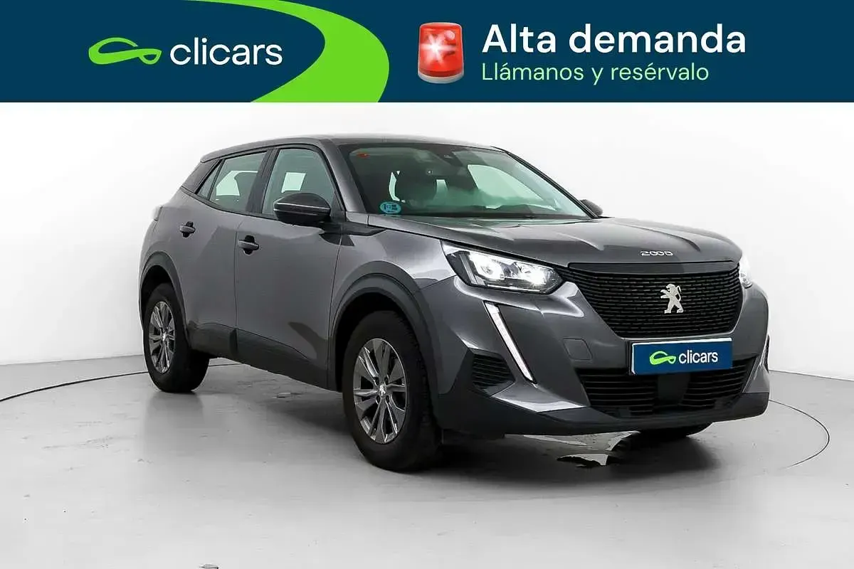 Usado Peugeot 2008 Active 101 CV (74 kW) 2021 Gris SUV