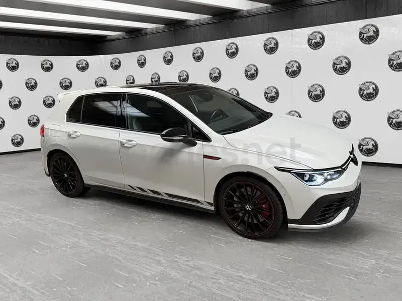 Usado VW Golf VIII GTI Clubsport 301 CV (221 kW) 2023 Blanco Berlina