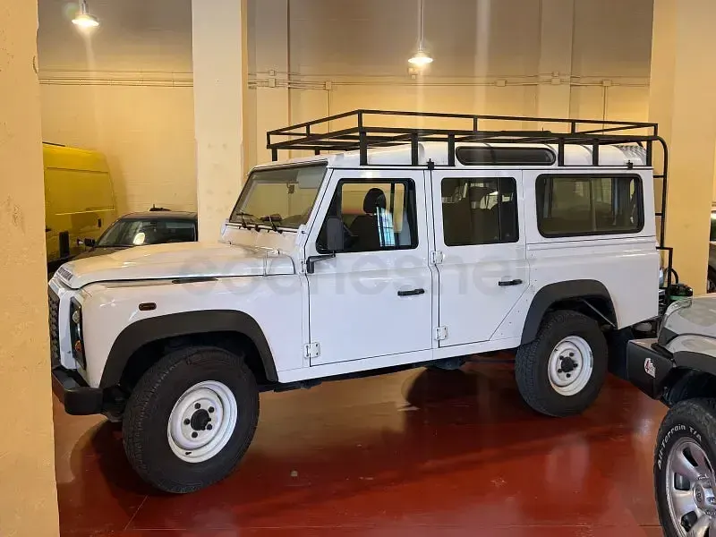 Usado Land Rover Defender SE 122 CV (89 kW) 2016 Blanco Familiar