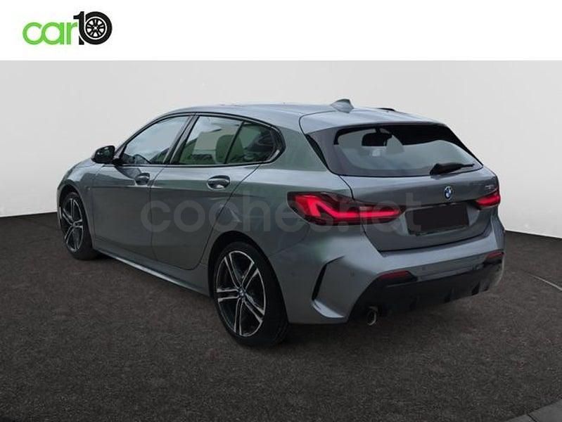 Usado BMW 118 136 CV (100 kW) 2023 Gris / plata Utilitario