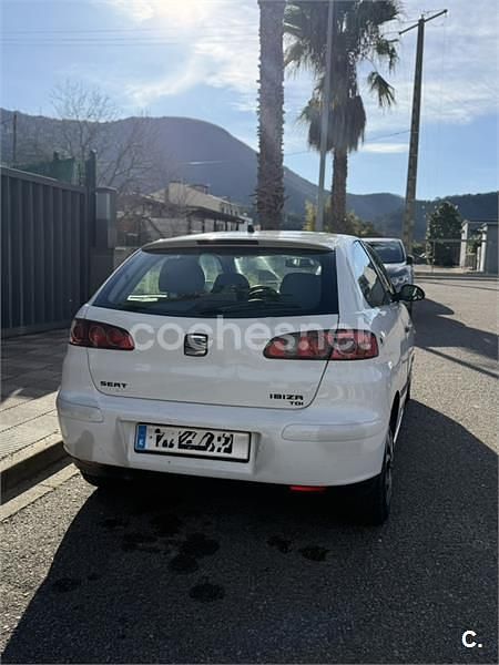 Brugt Seat Ibiza Stella 75 HK (55 kW) 2003 Hvid Hatchback