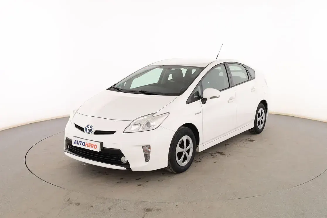 Usado Toyota Prius Advance 136 CV (100 kW) 2015 Berlina
