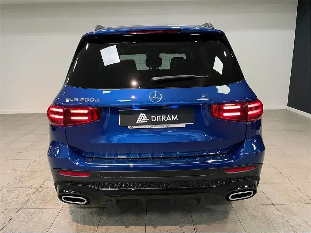 Nuevo Mercedes GLB200 150 CV (110 kW) 2026 Azul SUV