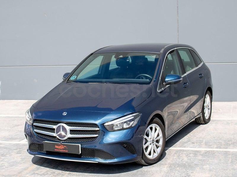 Usado Mercedes B200 150 CV (110 kW) 2020 Azul Monovolumen