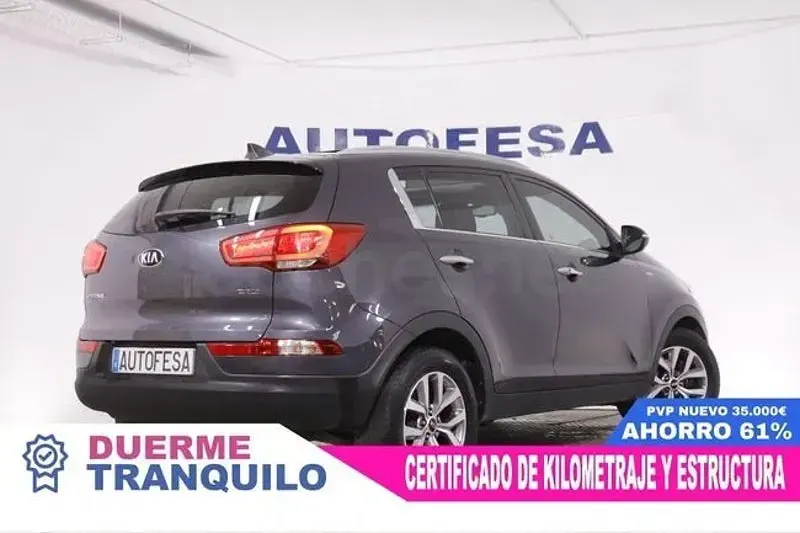 Usado Kia Sportage 136 CV (100 kW) 2015 Gris / plata SUV