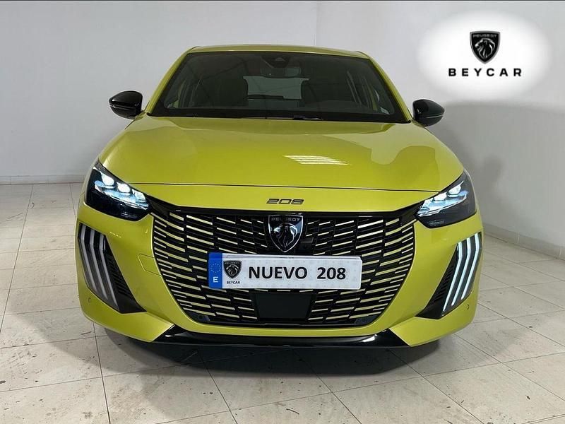 Usado Peugeot e-208 Allure 114 kW (156 CV) 2024 Verde Utilitario