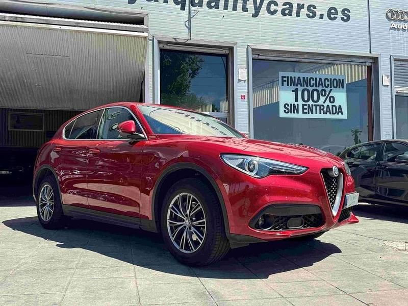 Rojo Usado 2017 Alfa Romeo Stelvio SUV | 24.990 € (Caro) - Imagen 1/4