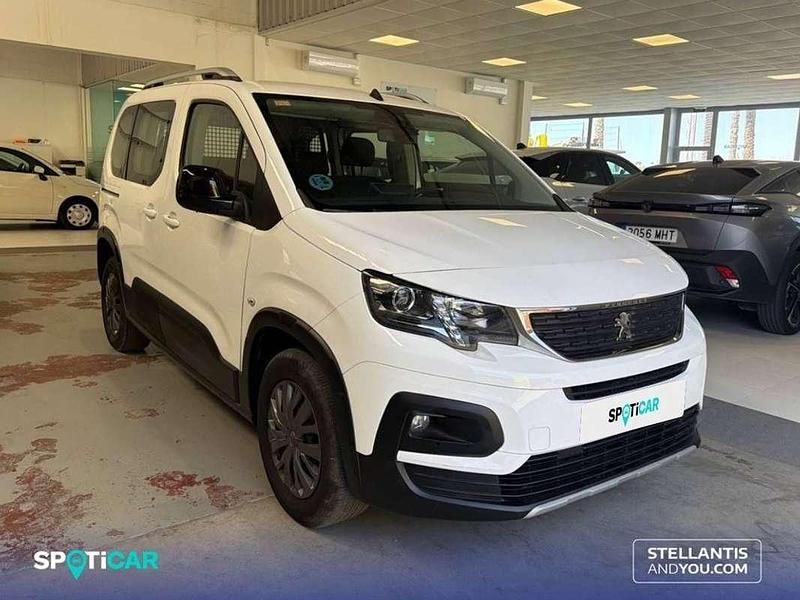 Brugt Peugeot Rifter Allure 101 HK (74 kW) 2022 Hvid MPV