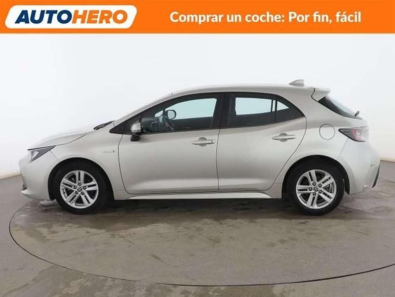 Usado Toyota Corolla Active 122 CV (89 kW) 2021 Gris Berlina