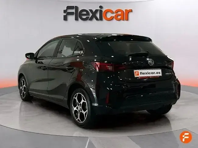 Usado MG MG3 Comfort 116 CV (85 kW) 2025 Negro Utilitario