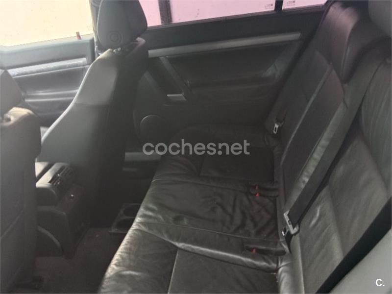 Verde Usado 2006 Opel Vectra Sport Familiar | 1500 € - Imagen 1/4