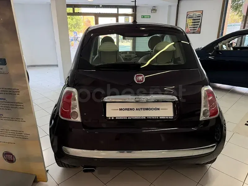 Usado Fiat 500 Lounge 69 CV (50 kW) 2014 Violeta / lila Berlina