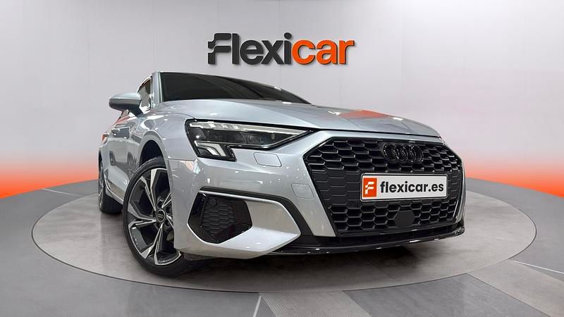 Usado Audi A3 Premium 110 HP (80 kW) 2023 Cinzento Sedan