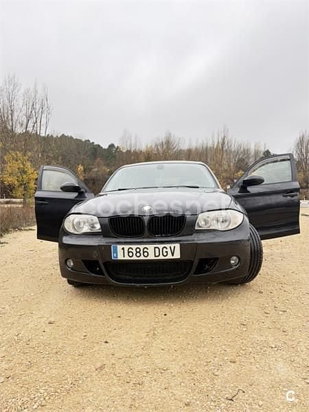 Negro Usado 2005 BMW 120 Utilitario | 4500 € (Precio justo) - Imagen 1/4