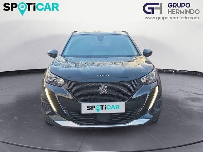 Usado Peugeot e-2008 Allure 100 kW (136 CV) 2021 Negro SUV