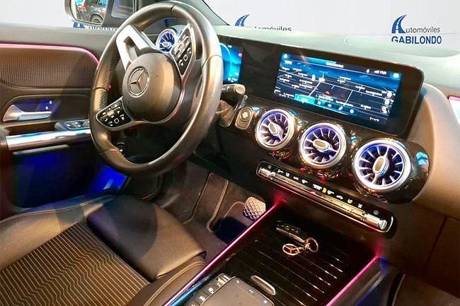 Usado Mercedes GLA250 218 CV (160 kW) 2020 Gris / plata SUV