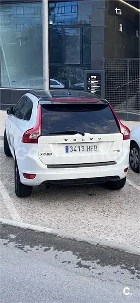 Używany Volvo XC60 Drive Kinetic 163 KM (119 kW) 2011 Biały SUV