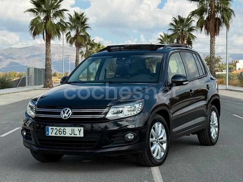 Negro Usado 2016 VW Tiguan Advance SUV | 18.900 € (Precio justo) - Imagen 1/4