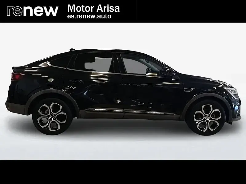 Usado Renault Arkana Zen 145 CV (106 kW) 2022 Negro SUV
