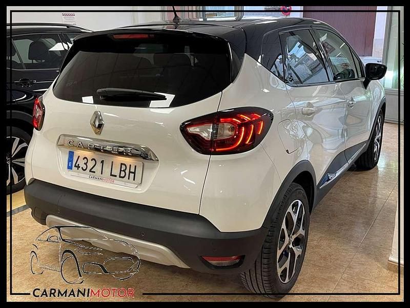 Usado Renault Captur Zen 90 CV (66 kW) 2019 Blanco SUV
