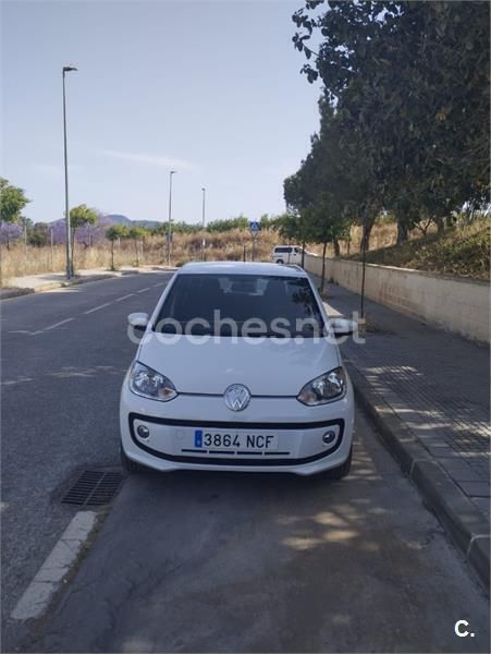 Blanco Usado 2015 VW up! high up! Utilitario | 8700 € (Precio justo) - Imagen 1/4