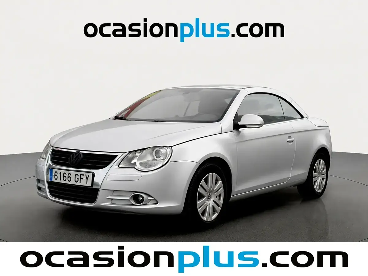 Usado VW Eos 140 CV (102 kW) 2008 Gris Descapotable