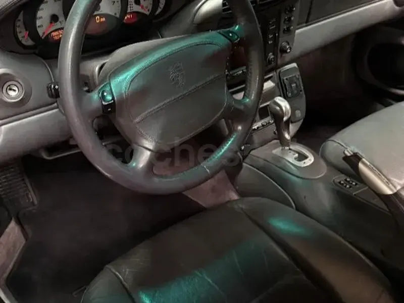 Usado Porsche 911 Carrera 4 320 CV (235 kW) 2004 Gris / plata Coupe