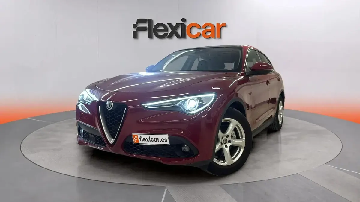 Usado Alfa Romeo Stelvio Executive 180 CV (132 kW) 2018 Rojo SUV