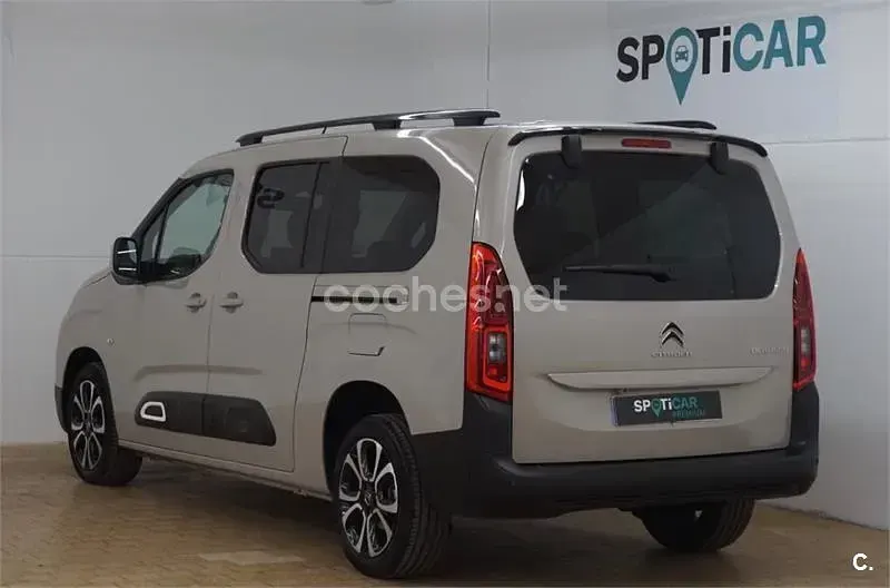 Usado Citroën e-Berlingo Shine 130 CV (95 kW) 2021 Beige Monovolumen